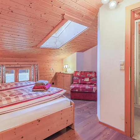 Apartament Boar Hof 1 *